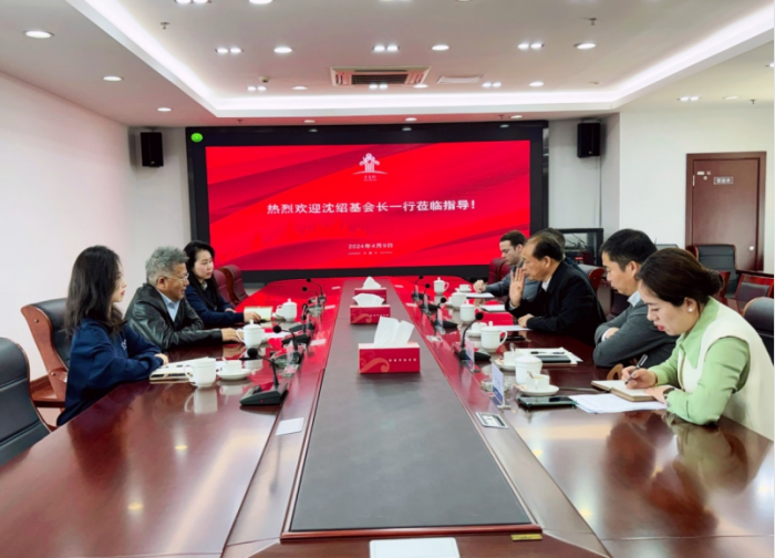 【定稿】企業調研 沈紹基一行赴江蘇南通疊石橋家紡產業集團調研0417270.png